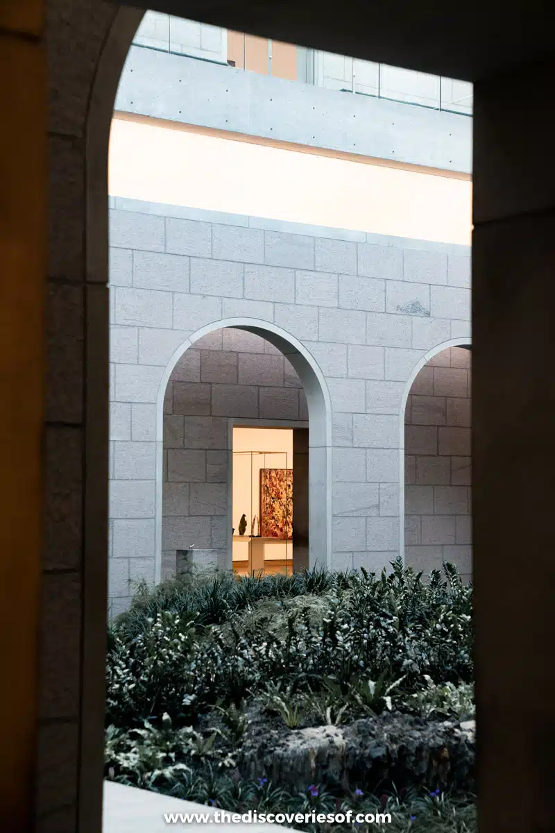 Architectural details in the gallery